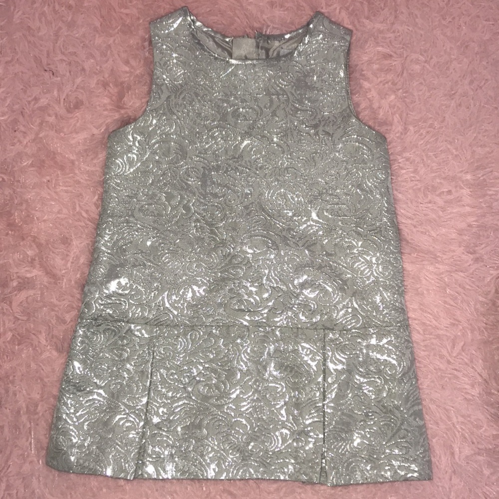 Girls 2T bundle - Picture 4 of 5